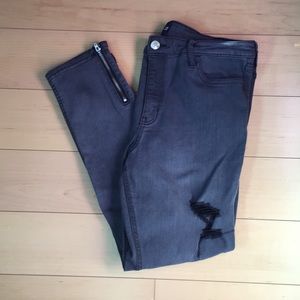 Grey Hollister Jeans Size 32